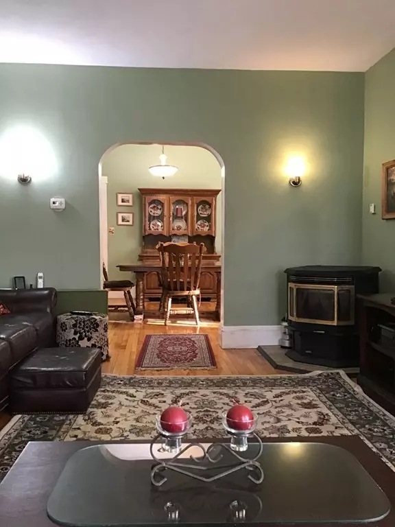 Swampscott, MA 01907,55 Pine St