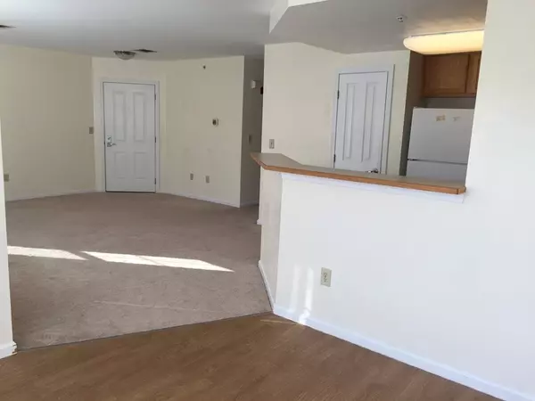 Groton, MA 01450,509D Main Street #D
