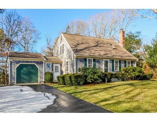 4 Wohelo Drive, Falmouth, MA 02556