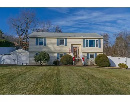 6 Janice Rd, Billerica, MA 01821