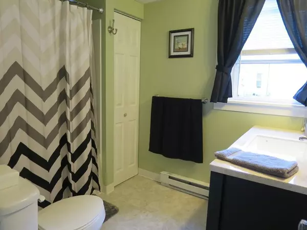 Palmer, MA 01069,26-32 Stewart St