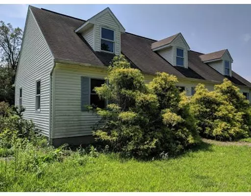 Palmer, MA 01069,749 River St