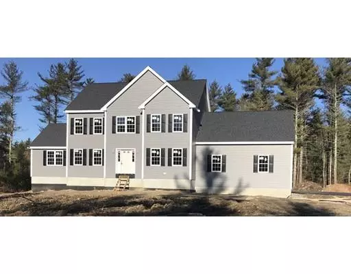 56 Gateway Ln, Middleboro, MA 02347