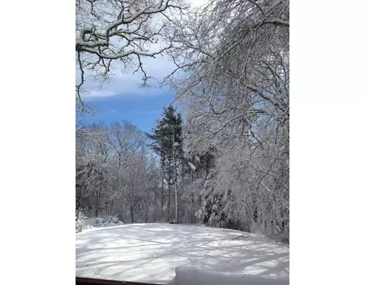 Mattapoisett, MA 02739,72 Marion Rd