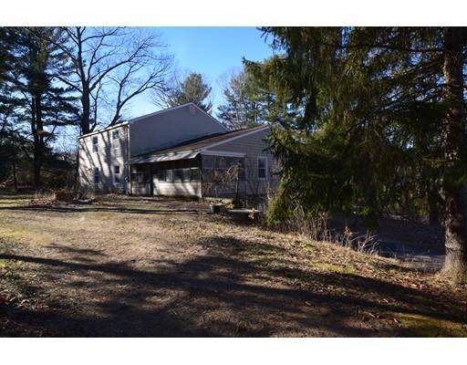 17 Cote Rd, Monson, MA 01057