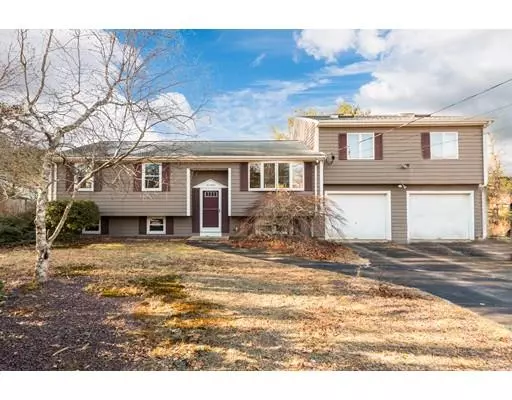 17 Morton Street, Hanson, MA 02341