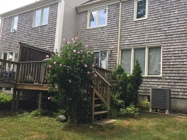 Pembroke, MA 02359,34 Mattakeesett St #3