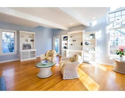 Chatham, MA 02633,12 Striper Ln