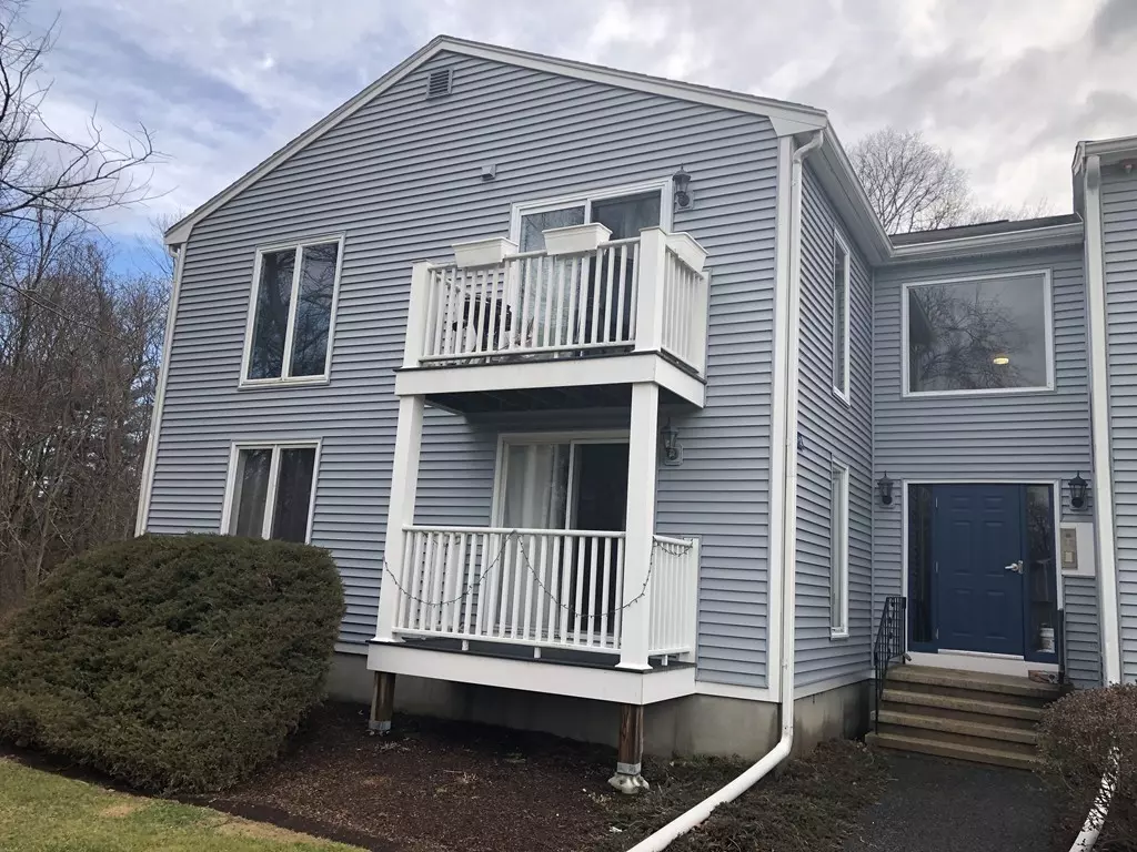 Taunton, MA 02780,144 Hart St #30