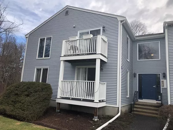 144 Hart St #30, Taunton, MA 02780