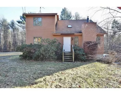 69 Barker Hill Rd, Townsend, MA 01469