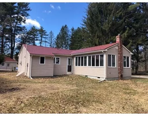 Sturbridge, MA 01566,28 Long Avenue