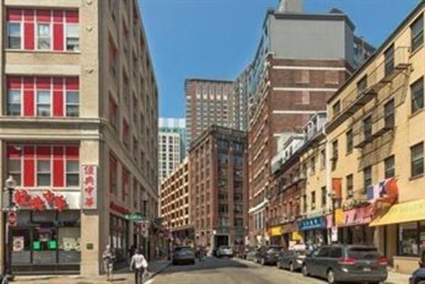 42-44 Beach St #3A, Boston, MA 02111