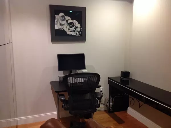 Beverly, MA 01915,201 Elliott Street #505