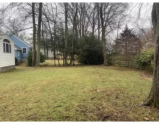 Needham, MA 02492,404 High Rock St