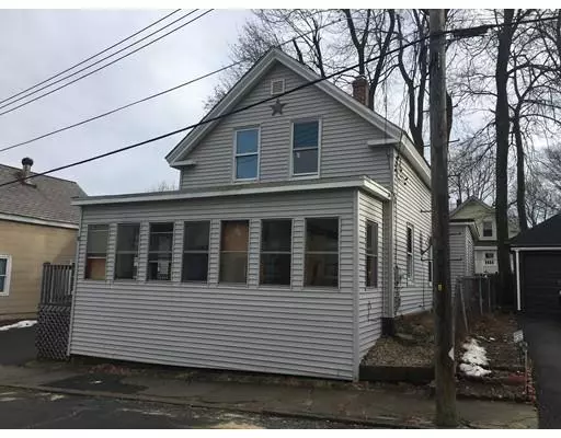 8 Brigham St, Fitchburg, MA 01420