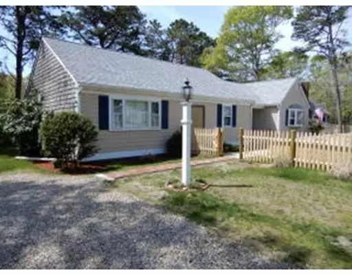 27 Misty Ln, Yarmouth, MA 02664