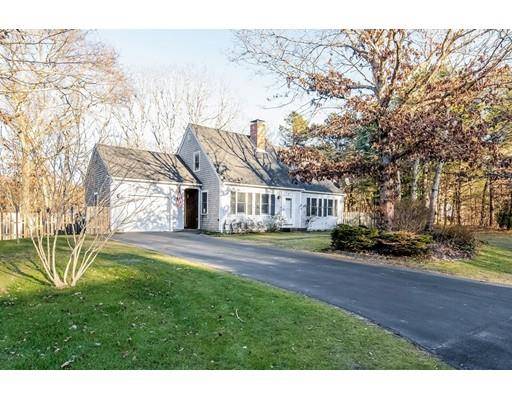 9 Ridgetop Road, Sandwich, MA 02644