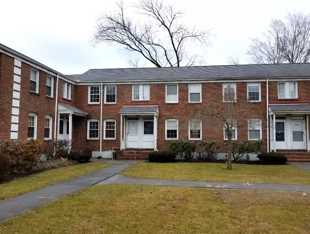 West Springfield, MA 01089,1562 Memorial Ave #1562