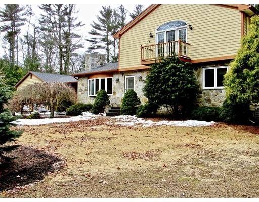 3 Parker Dr, Freetown, MA 02717