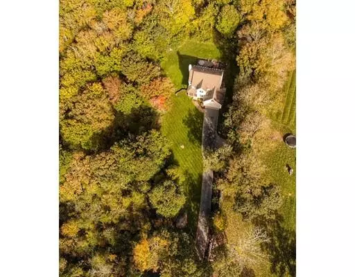 Swansea, MA 02777,77 Barton Ave