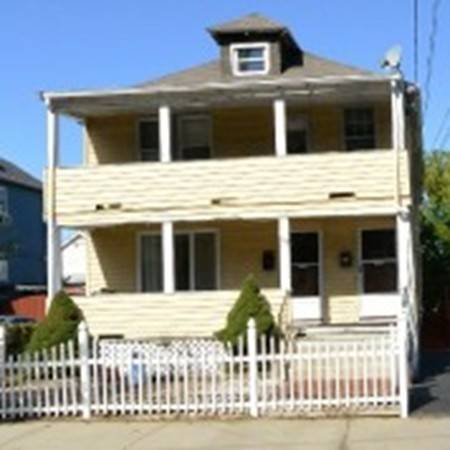 52 Fuller St, Everett, MA 02149