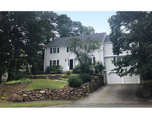 6 Trinity Court, Wellesley, MA 02481