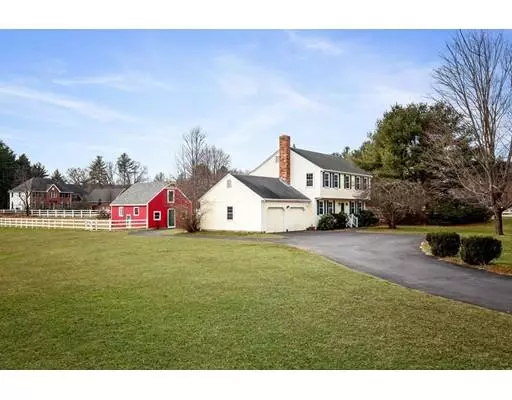 654 Adams St, Holliston, MA 01746