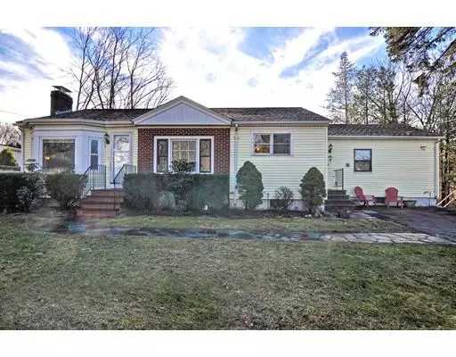 28 Whiting St, North Attleboro, MA 02760