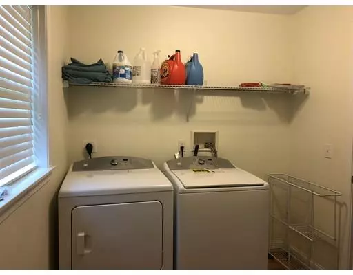 Middleboro, MA 02346,4 Look Out Cir