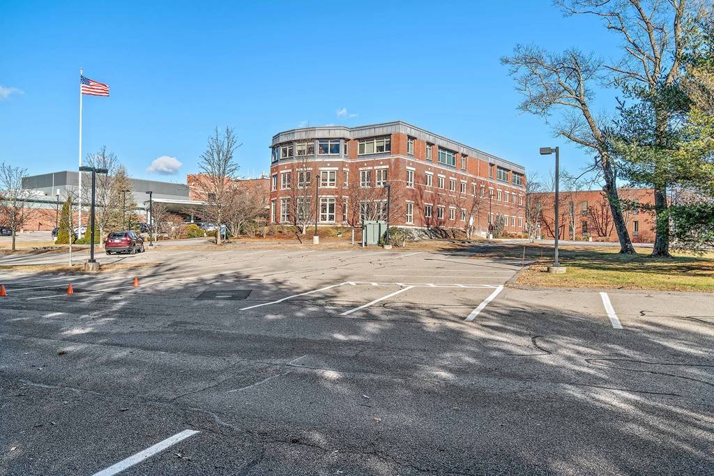 Milton, MA 02186,100 Highland Street #126