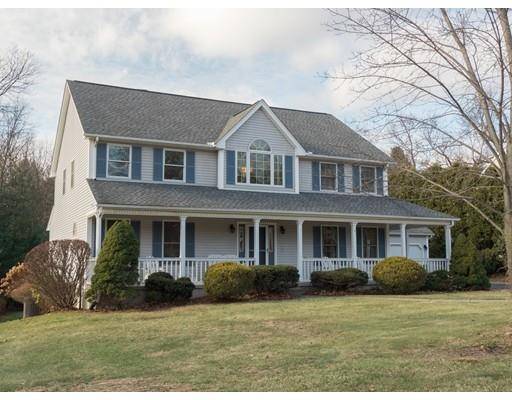 Westfield, MA 01085,19 Raymond Cir