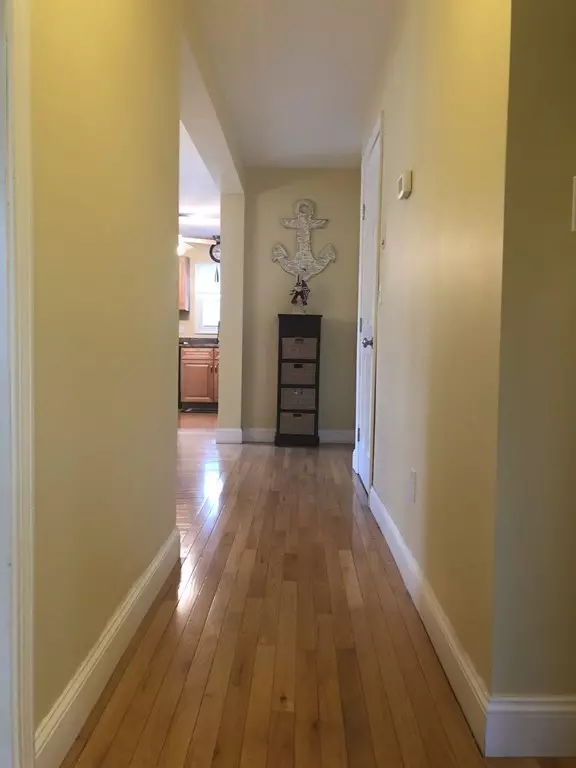 Beverly, MA 01915,354 Cabot Street #4