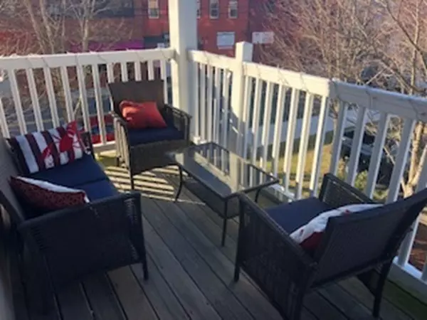 Peabody, MA 01960,8 Walnut St #117