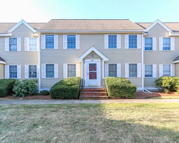 281 Central St #281, East Bridgewater, MA 02333