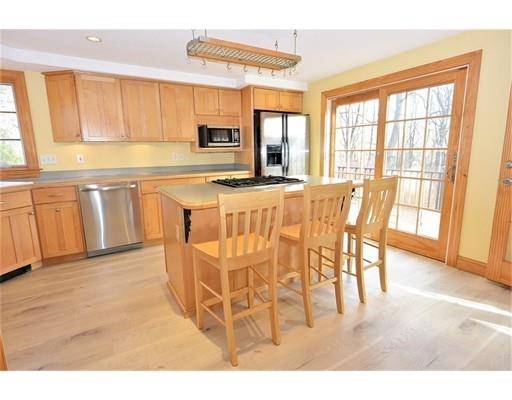 Lancaster, MA 01523,94 Bennett Ln