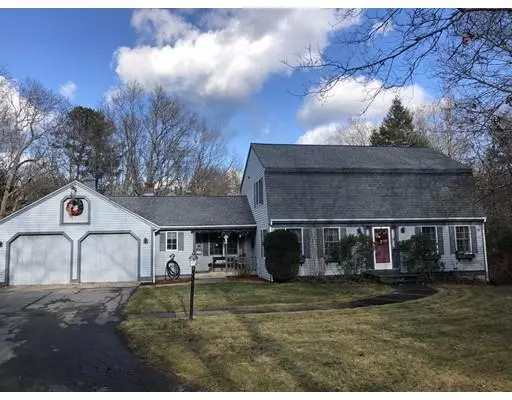 20 Bells Brook Rd, Lakeville, MA 02347