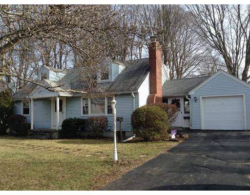 3 Saint Joseph Dr, East Longmeadow, MA 01028