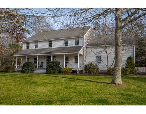 1 Highfield Dr, Sandwich, MA 02563