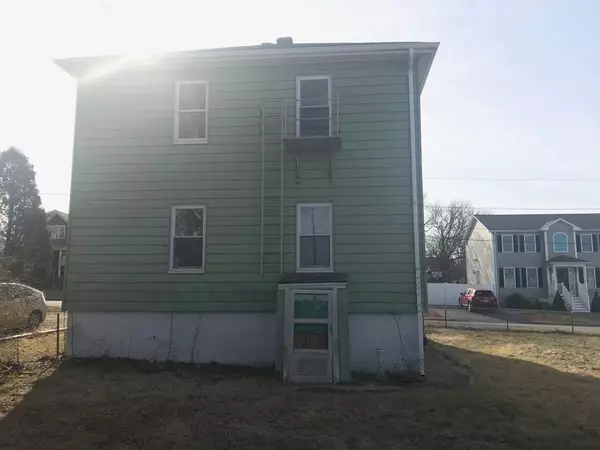 Fall River, MA 02721,290 Hawthorne St
