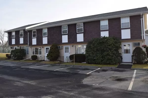 945 Riverside Dr #22B, Methuen, MA 01844