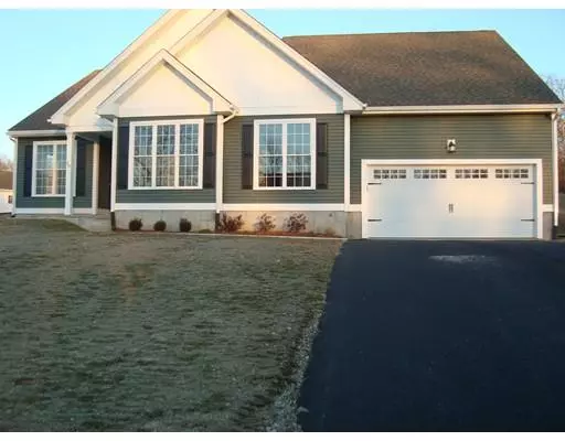 Uxbridge, MA 01569,56 Rifleman Way Lot 11