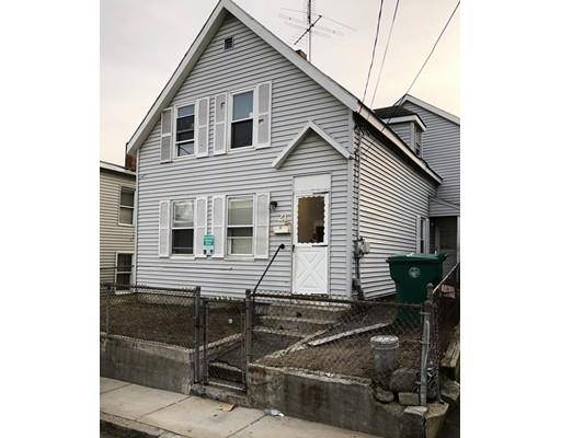 21 Floyd St, Lowell, MA 01852