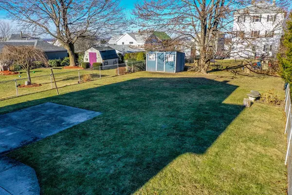 Fall River, MA 02724,616 King Philip St