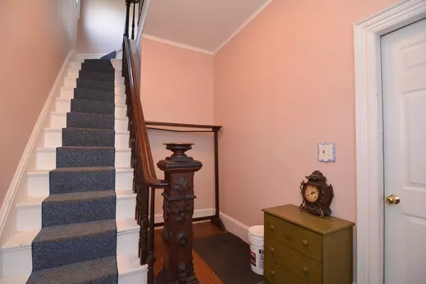 Somerville, MA 02144,75 Irving St