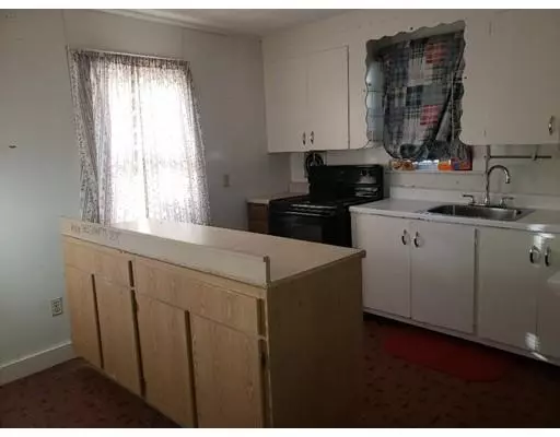 Fitchburg, MA 01420,6 Coolidge Ave.