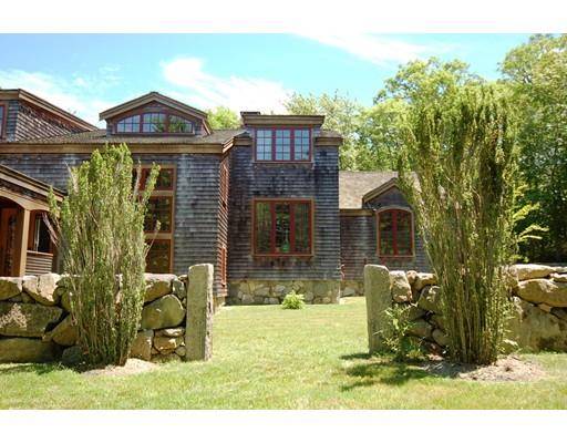 114 Middle Rd, Chilmark, MA 02535