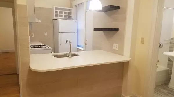 Boston, MA 02135,318 Summit Ave #3