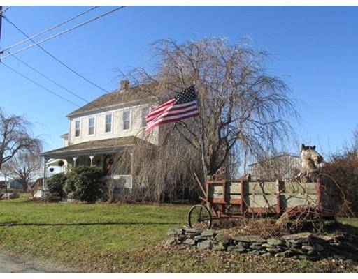 393 Seapowet, Tiverton, RI 02878