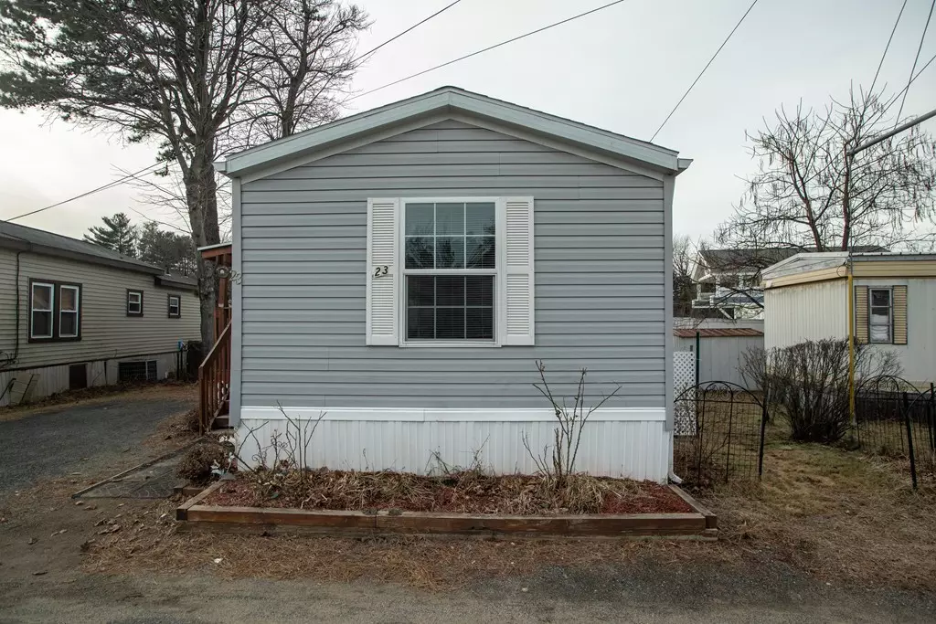 Westfield, MA 01085,23 Klondike Ave #23